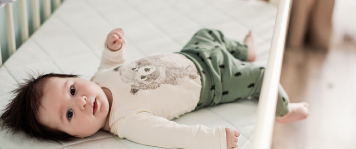 6 month old in crib not sleeping during 6 month sleep regression